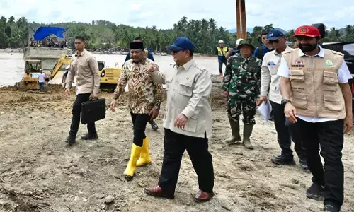 Prabowo pastikan pangan aman dan percepatan perbaikan infrastruktur di Aceh