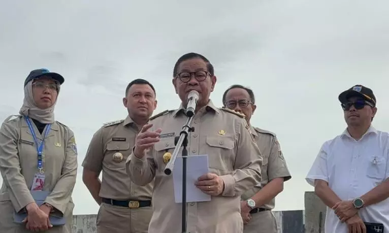 Pramono cek tanggul Muara Baru yang sempat bocor