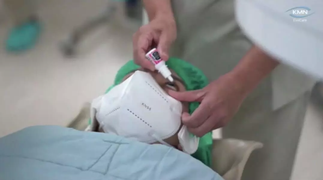 Teknologi SiLK meluncur, alternatif LASIK tanpa flap dengan presisi sub-mikron Teknologi SiLK meluncur, alternatif LASIK tanpa flap dengan presisi sub-mikron