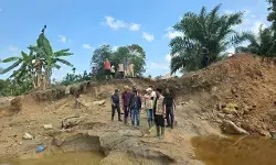 Saksikan Desa Gedumbak hilang diterjang banjir, Senator Aceh desak Pemerintah tetapkan Status Bencana Nasional Saksikan Desa Gedumbak hilang diterjang banjir, Senator Aceh desak Pemerintah tetapkan Status Bencana Nasional