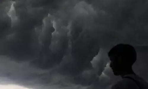 BMKG perkirakan awan tebal dominasi Jakarta Senin pagi BMKG perkirakan awan tebal dominasi Jakarta Senin pagi