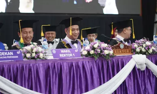Rektor Unitri: Lulusan perlu dibekali kemampuan bahasa asing dan AI Rektor Unitri: Lulusan perlu dibekali kemampuan bahasa asing dan AI