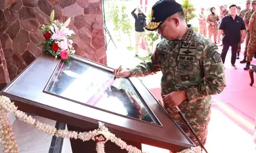 Panglima TNI resmikan hunian modern bagi prajurit Panglima TNI resmikan hunian modern bagi prajurit