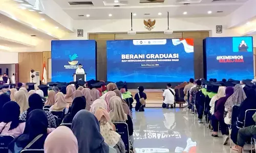 Gus Ipul tegaskan Keluarga Penerima Manfaat tidak boleh bergantung pada bansos