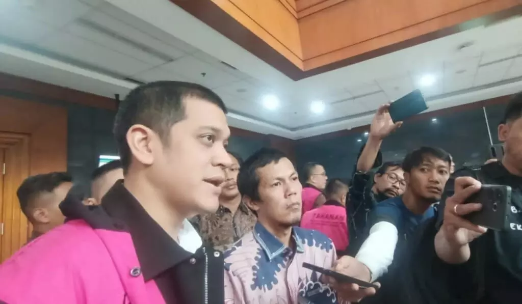 Kerry Riza bantah intervensi penyewaan kapal oleh Pertamina Kerry Riza bantah intervensi penyewaan kapal oleh Pertamina