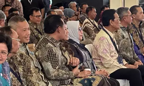 Menkomdigi, Menag, hingga Kepala BGN hadiri peringatan Hakordia 2025 Menkomdigi, Menag, hingga Kepala BGN hadiri peringatan Hakordia 2025