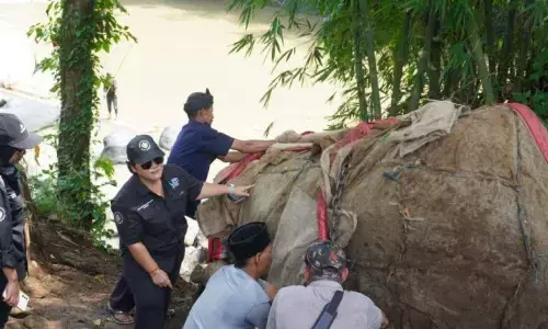 Kemenkebud pindahkan Prasasti Muara Cianten untuk cegah terkena erosi Kemenkebud pindahkan Prasasti Muara Cianten untuk cegah terkena erosi