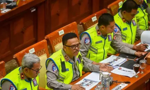 Korlantas permudah pengurusan dokumen lantas korban banjir Sumatera