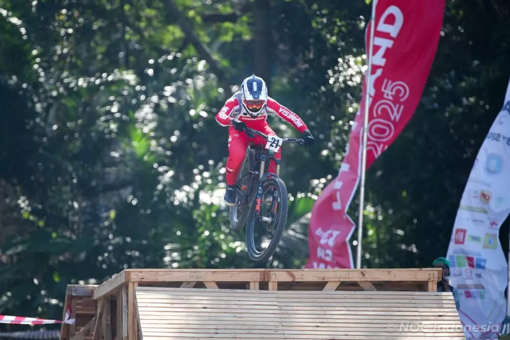 Rendy Varera raih medali pertama untuk Indonesia di SEA Games Thailand 2025 Rendy Varera raih medali pertama untuk Indonesia di SEA Games Thailand 2025