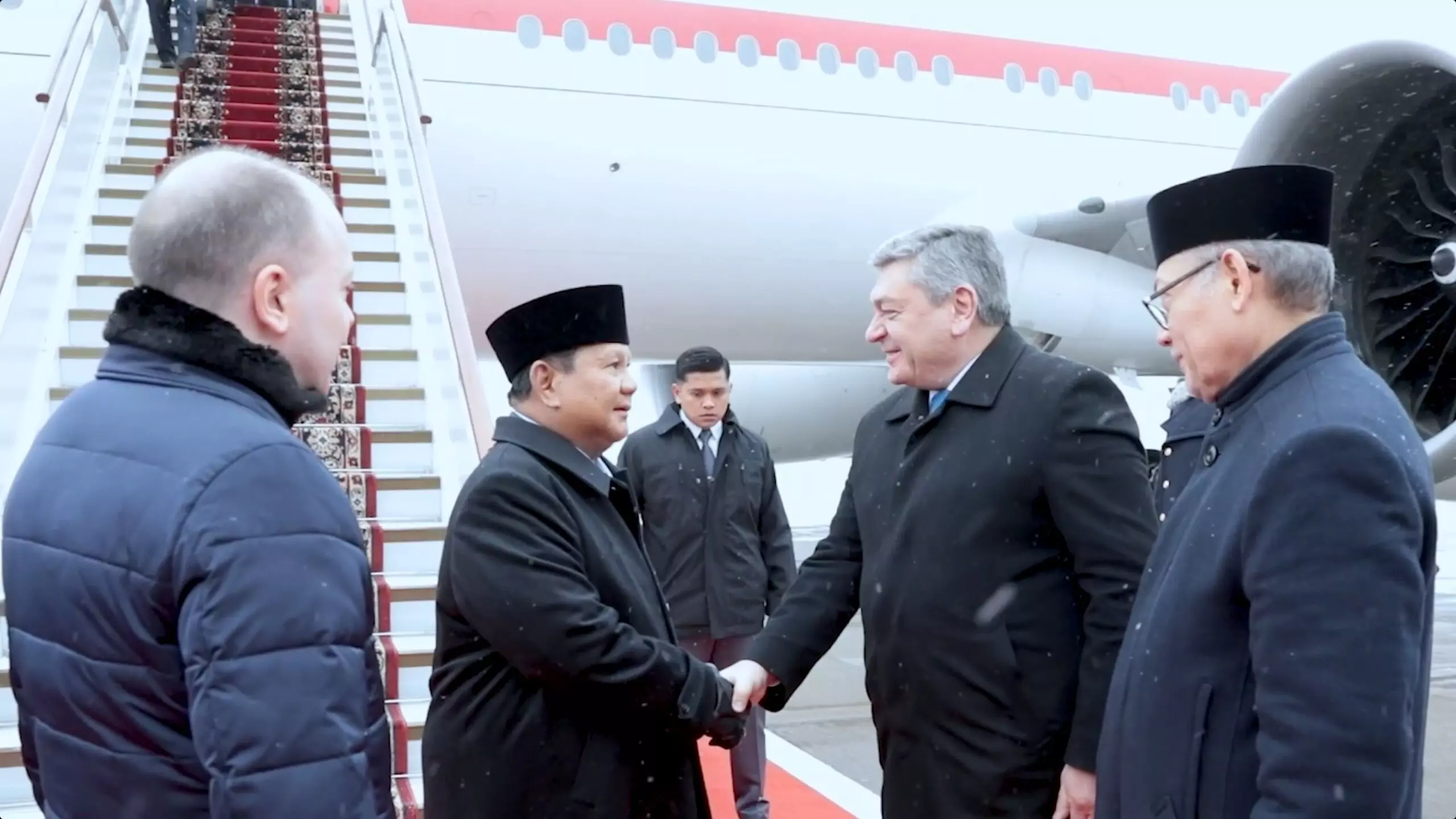 Presiden Prabowo bertemu Presiden Putin di Moskow, tingkatkan kemitraan strategis Presiden Prabowo bertemu Presiden Putin di Moskow, tingkatkan kemitraan strategis