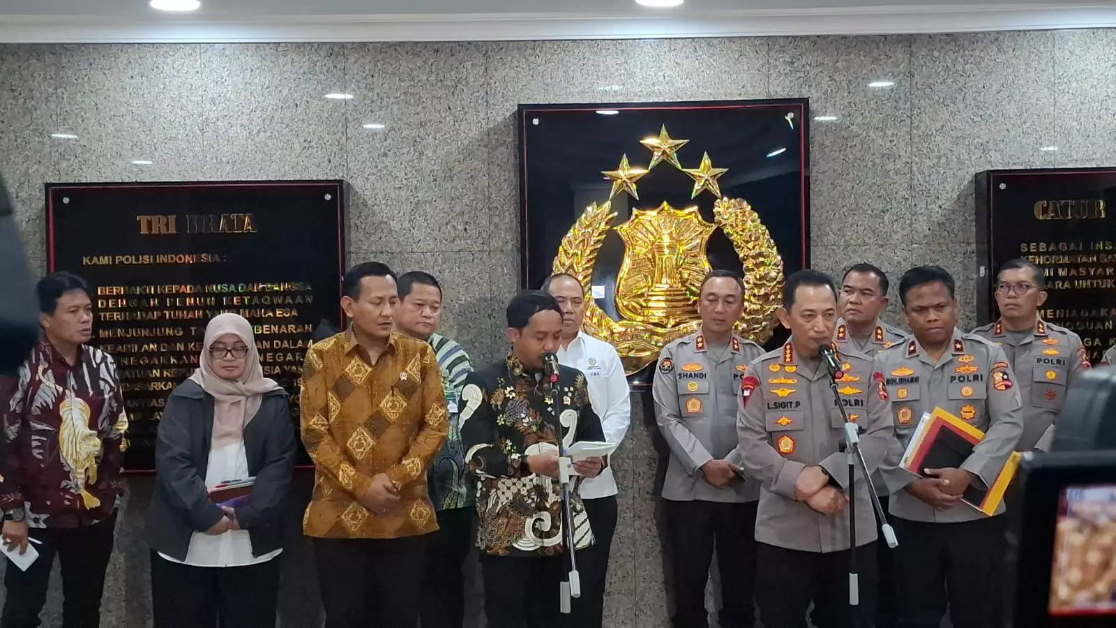 Bareskrim tingkatkan kasus kayu gelondongan di Tapanuli ke penyidikan Bareskrim tingkatkan kasus kayu gelondongan di Tapanuli ke penyidikan