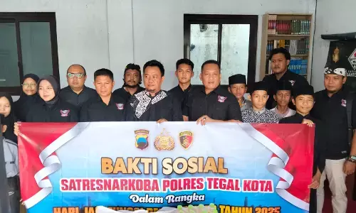 Peduli yatim piatu, Satresnarkoba Polres Tegal Kota gelar bakti sosial di Rumah Quran Santoaji
