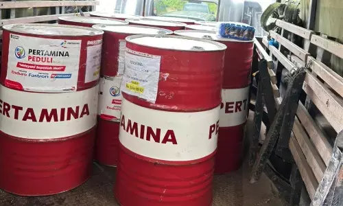 Pemerintah kembali kirim bantuan 4 ton BBM ke Bener Meriah dan Aceh Tengah Pemerintah kembali kirim bantuan 4 ton BBM ke Bener Meriah dan Aceh Tengah