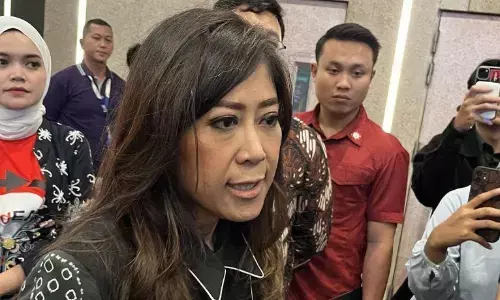 Meutya serukan Tunggu Anak Siap guna lindungi anak di dunia digital Meutya serukan Tunggu Anak Siap guna lindungi anak di dunia digital