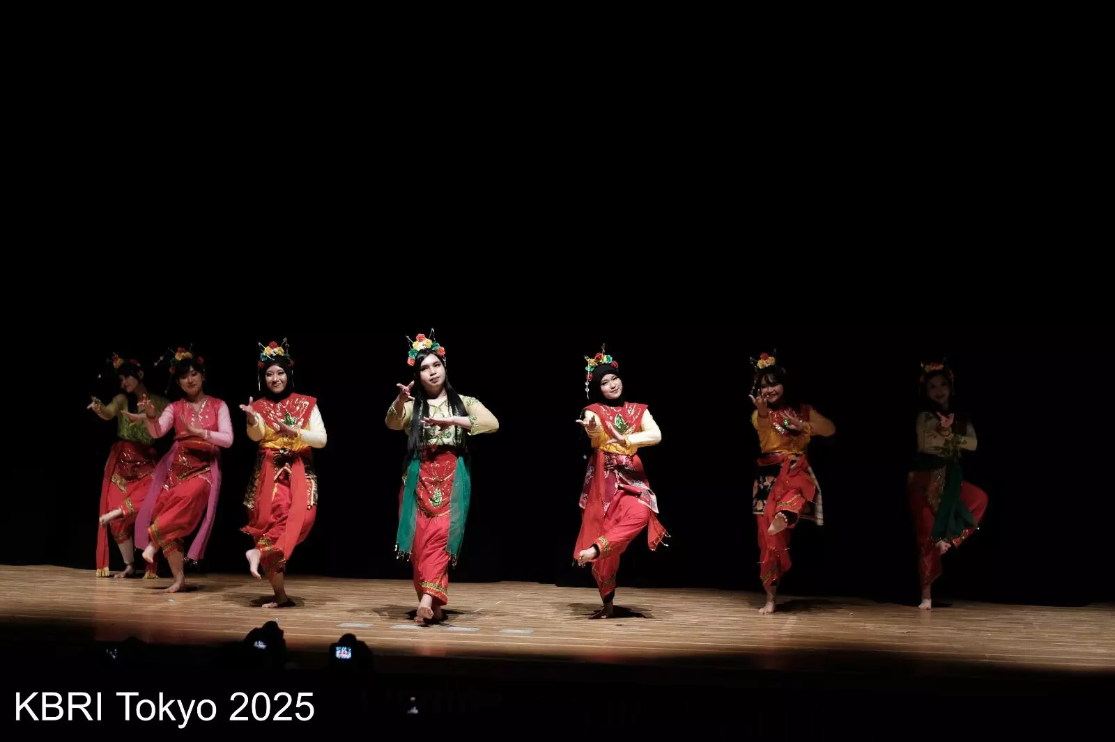 700 orang penonton padati drama musikal Grand Show Indonesia Week 2025 di APU, Beppu, Oita 700 orang penonton padati drama musikal Grand Show Indonesia Week 2025 di APU, Beppu, Oita
