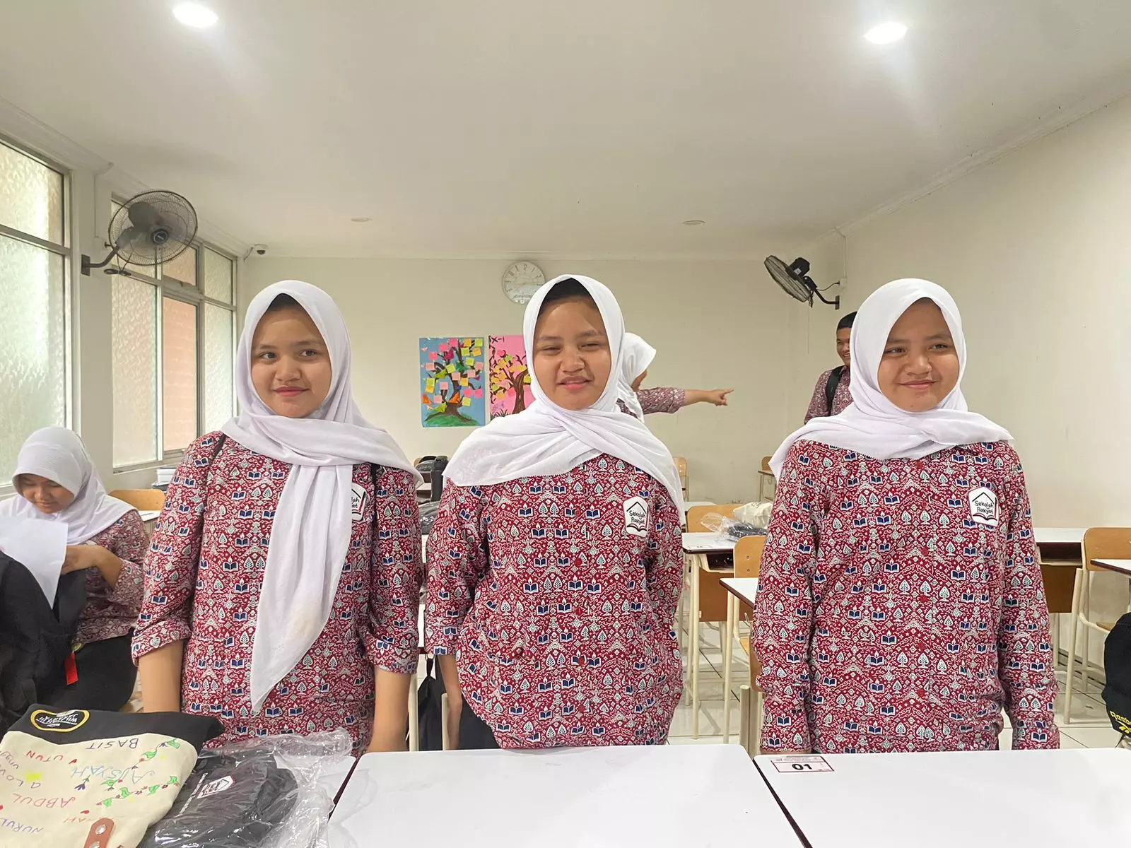 Tiga siswi kembar Sekolah Rakyat tekuni Judo dan incar karier atlet profesional Tiga siswi kembar Sekolah Rakyat tekuni Judo dan incar karier atlet profesional