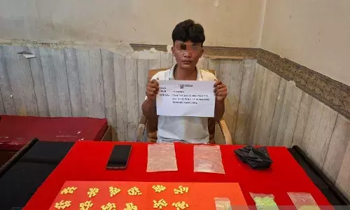 Polresta Jambi amankan pemuda kurir 100 pil ekstasi Polresta Jambi amankan pemuda kurir 100 pil ekstasi