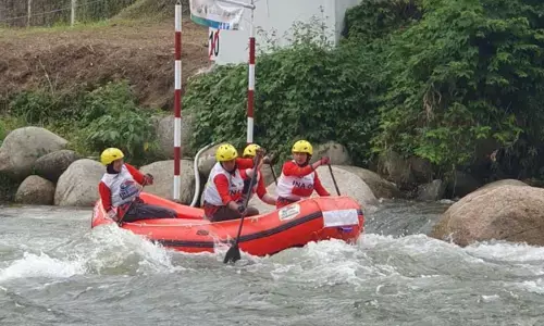 Indonesia raih peringkat dua di Kejuaraan Dunia Arung Jeram Indonesia raih peringkat dua di Kejuaraan Dunia Arung Jeram