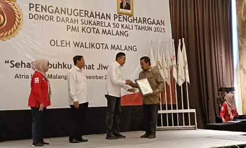 PMI Kota Malang kirim 100 kantong darah ke Sumatera dan Aceh PMI Kota Malang kirim 100 kantong darah ke Sumatera dan Aceh