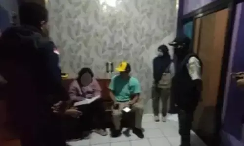 Satpol PP Kudus gerebek dua tempat karaoke ilegal