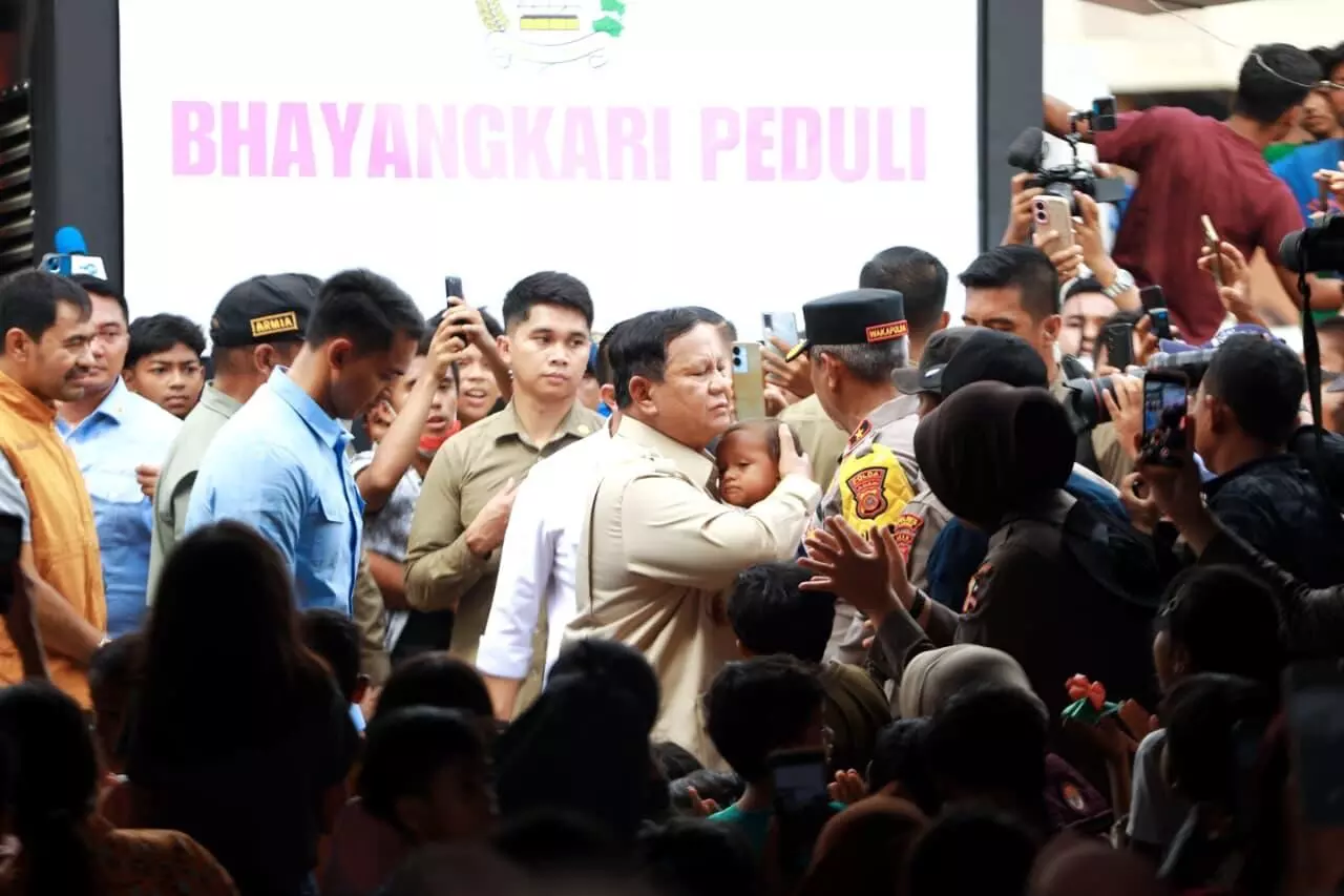 Kembali ke Aceh Tamiang, Presiden Prabowo pantau wilayah terdampak banjir Kembali ke Aceh Tamiang, Presiden Prabowo pantau wilayah terdampak banjir