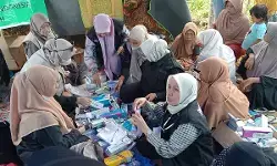 Tim Medis RSUD Cut Meutia kerahkan dokter spesialis ke lokasi pengungsian korban banjir