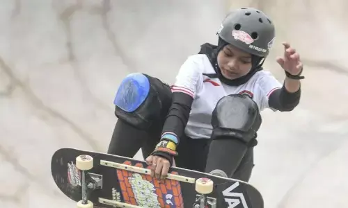 Dua skateboarder park putri Indonesia lolos ke final