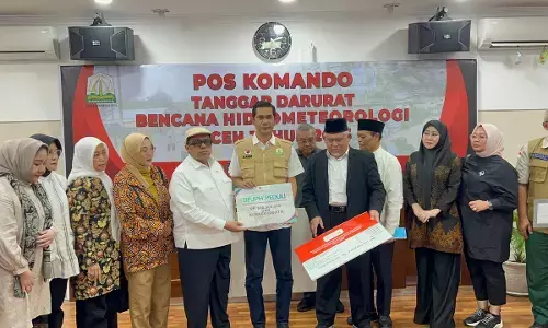 Kepala BPJPH serahkan langsung bantuan kemanusiaan BPJPH Peduli di Aceh