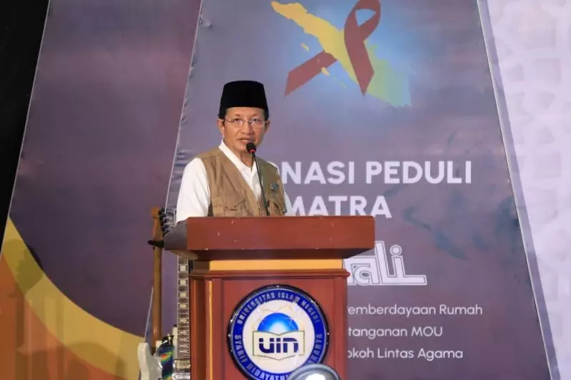 Kemenag prioritaskan logistik dan pemulihan layanan keagamaan Sumatera Kemenag prioritaskan logistik dan pemulihan layanan keagamaan Sumatera