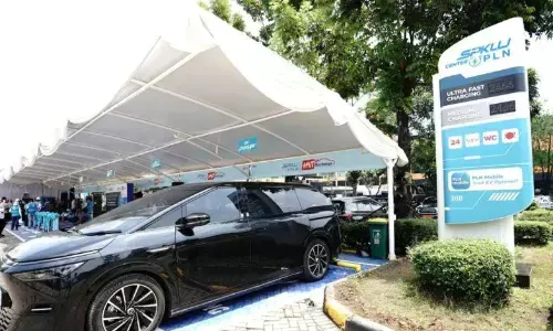 Pakar perkirakan minat mobil listrik 2026 menurun tipis Pakar perkirakan minat mobil listrik 2026 menurun tipis