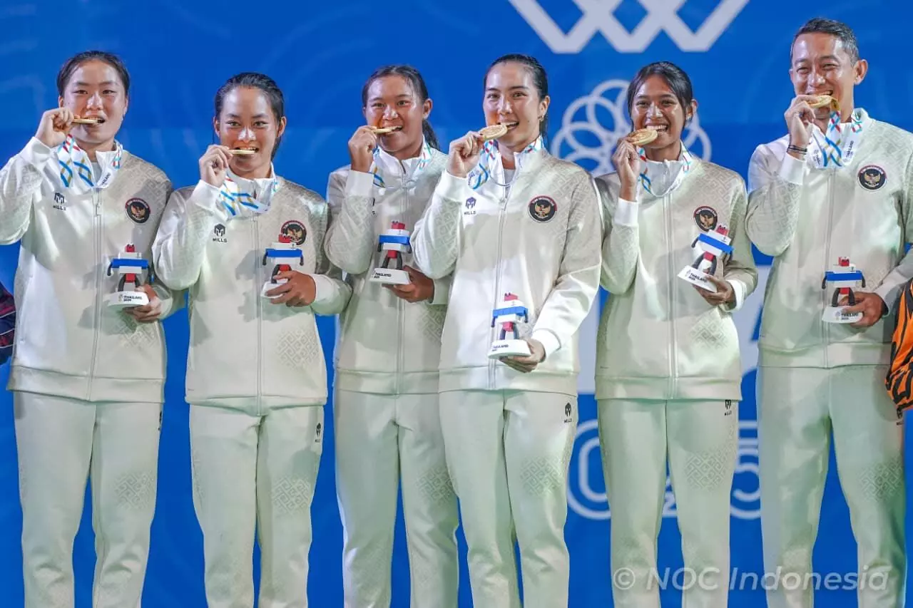 Cabor tenis beregu Indonesia sukses raih 2 emas di SEA Games Thailand 2025 Cabor tenis beregu Indonesia sukses raih 2 emas di SEA Games Thailand 2025