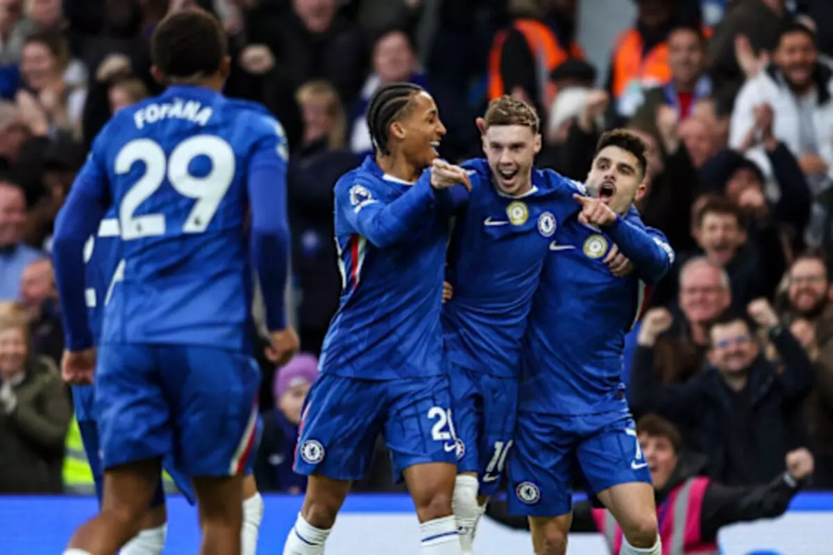 Chelsea raih kemenangan 2-0 atas Everton di Stamford Bridge Chelsea raih kemenangan 2-0 atas Everton di Stamford Bridge