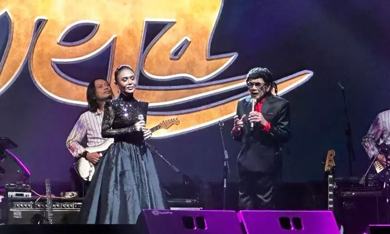 Duet Yuni Shara–Rhoma Irama suguhkan Aladdin versi dangdut Duet Yuni Shara–Rhoma Irama suguhkan Aladdin versi dangdut
