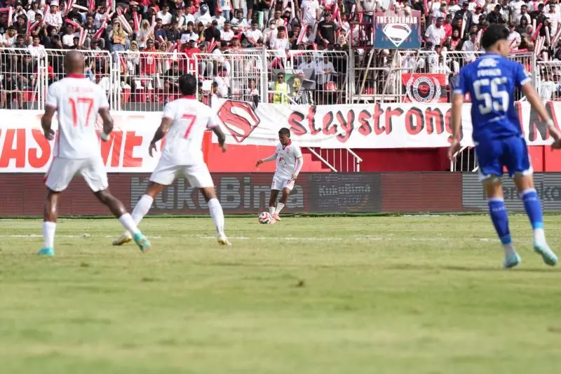 Persib berdalih kekalahan 0-2 atas Malut United lantaran jadwal padat Persib berdalih kekalahan 0-2 atas Malut United lantaran jadwal padat