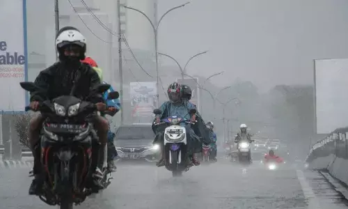 BMKG: Mayoritas daerah berpotensi hujan petir pada Minggu BMKG: Mayoritas daerah berpotensi hujan petir pada Minggu
