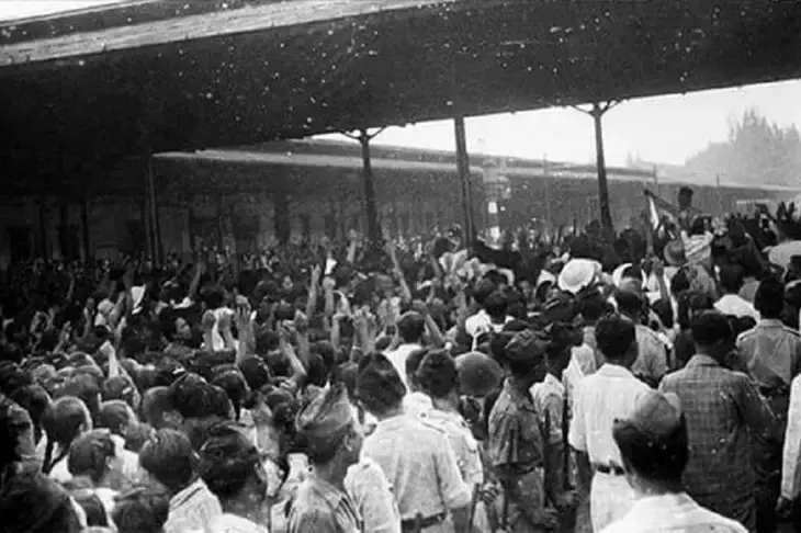 16 Desember 1945: Blusukan Soekarno ke Jawa Tengah dan Jawa Timur 16 Desember 1945: Blusukan Soekarno ke Jawa Tengah dan Jawa Timur