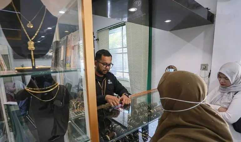 Selasa ini harga emas UBS dan Galeri24 di Pegadaian kompak naik Selasa ini harga emas UBS dan Galeri24 di Pegadaian kompak naik