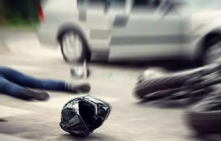 Kecelakaan maut di Duren Sawit, satu korban tewas di tempat Kecelakaan maut di Duren Sawit, satu korban tewas di tempat