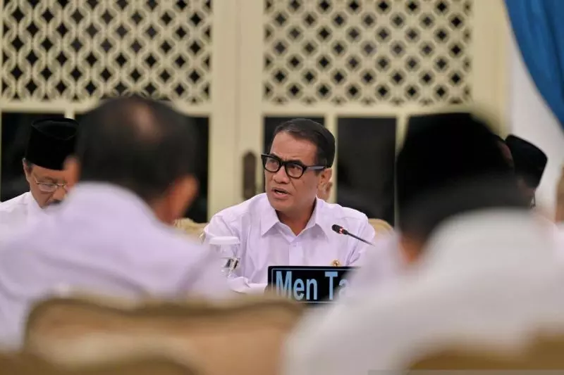 Mentan siapkan cadangan beras 120 ribu ton untuk bantuan bencana Mentan siapkan cadangan beras 120 ribu ton untuk bantuan bencana