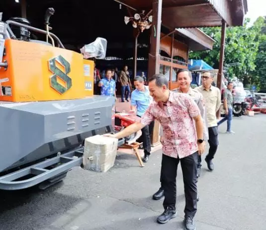 Perkuat swasembada pangan, Pemkab Kudus serahkan bantuan alsintan Perkuat swasembada pangan, Pemkab Kudus serahkan bantuan alsintan