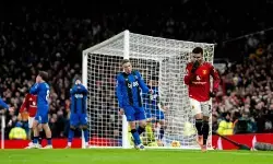 Drama delapan gol terjadi saat MU ditahan imbang Bournemouth 4-4