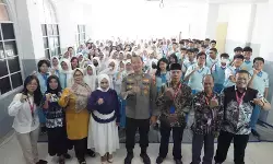 Parents Teaching Day SMA Genesis Medicare hadirkan POLRI sebagai pemateri