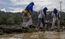 Dokter ungkap penyintas banjir Kota Padang mulai alami ISPA