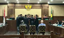 Tiga terdakwa kasus korupsi Chromebook rugikan negara Rp2,18 triliun Tiga terdakwa kasus korupsi Chromebook rugikan negara Rp2,18 triliun