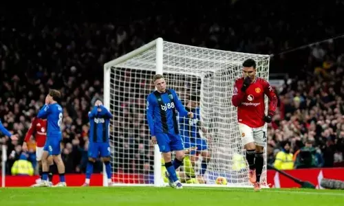 Drama delapan gol terjadi saat MU ditahan imbang Bournemouth 4-4 Drama delapan gol terjadi saat MU ditahan imbang Bournemouth 4-4