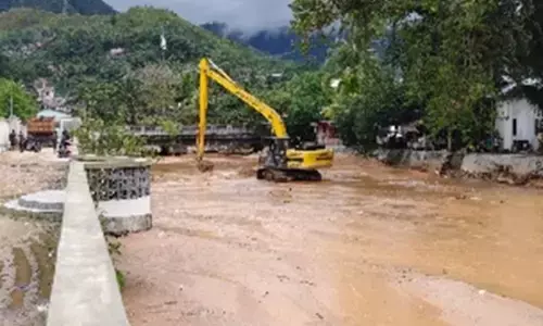Kementerian PU percepat penanganan banjir dan longsor di Sibolga Kementerian PU percepat penanganan banjir dan longsor di Sibolga