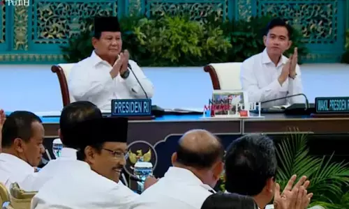Mentan lapor Presiden 44.000 ton bantuan beras tersalurkan ke Sumatera Mentan lapor Presiden 44.000 ton bantuan beras tersalurkan ke Sumatera
