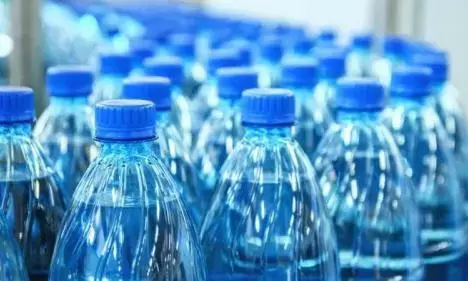 Ahli Hukum: Sanksi pada SE Pelarangan AMDK di bawah 1 liter tidak mengikat secara umum