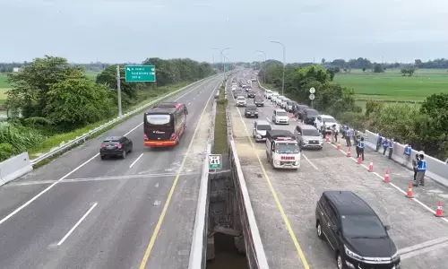 Ruas Tol MKTT Km 41+600 kembali normal dua arah, lalin menuju Medan lancar