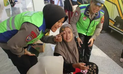 Polres Kudus terjunkan tim trauma healing untuk korban bus peziarah terguling di Tergo Polres Kudus terjunkan tim trauma healing untuk korban bus peziarah terguling di Tergo
